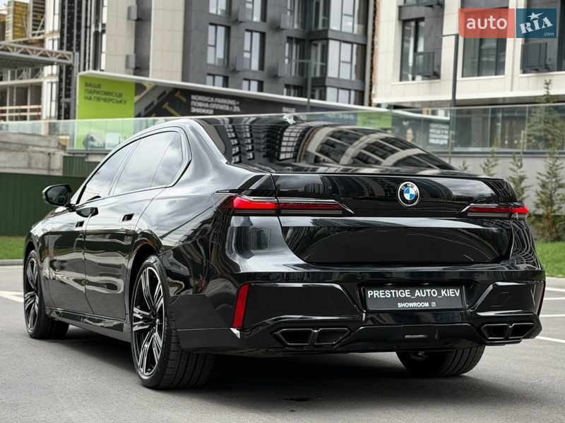 Седан BMW 7 Series 2024 в Києві