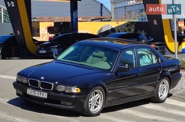Седан BMW 7 Series 2001 в Києві
