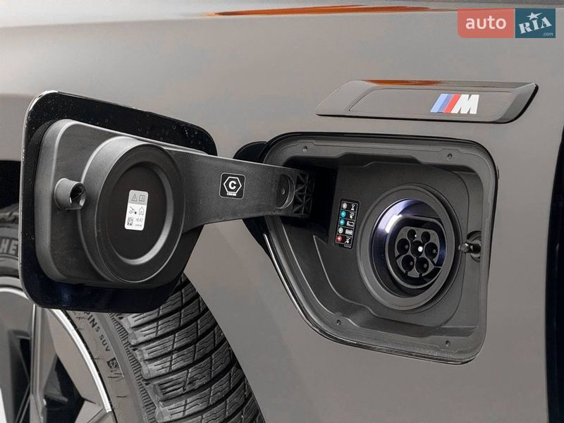 Седан BMW 7 Series 2023 в Києві фото 18 Седан BMW 7 Series 2023 в Києві
