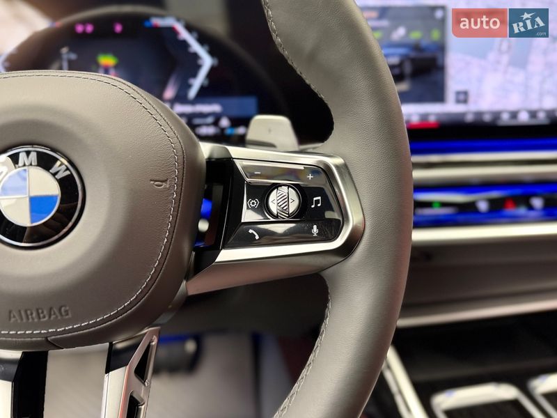 Седан BMW 7 Series 2024 в Киеве