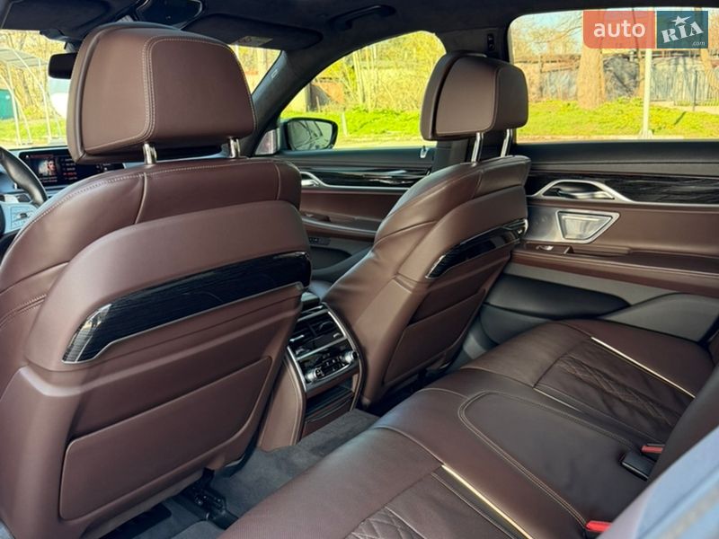 Седан BMW 7 Series 2022 в Днепре фото 31 Седан BMW 7 Series 2022 в Днепре
