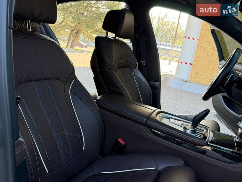 Седан BMW 7 Series 2022 в Днепре фото 41 Седан BMW 7 Series 2022 в Днепре