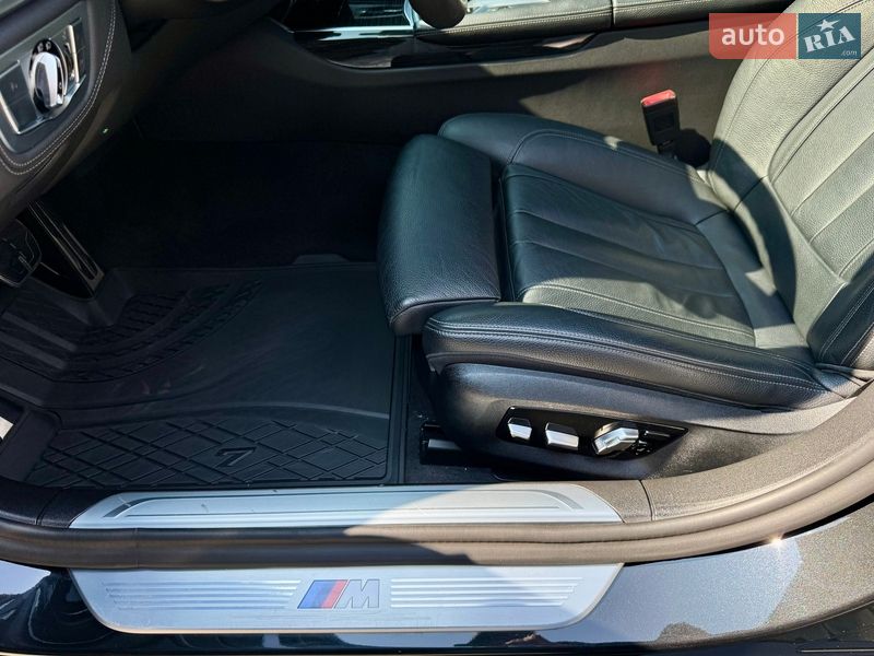 Седан BMW 7 Series 2018 в Києві