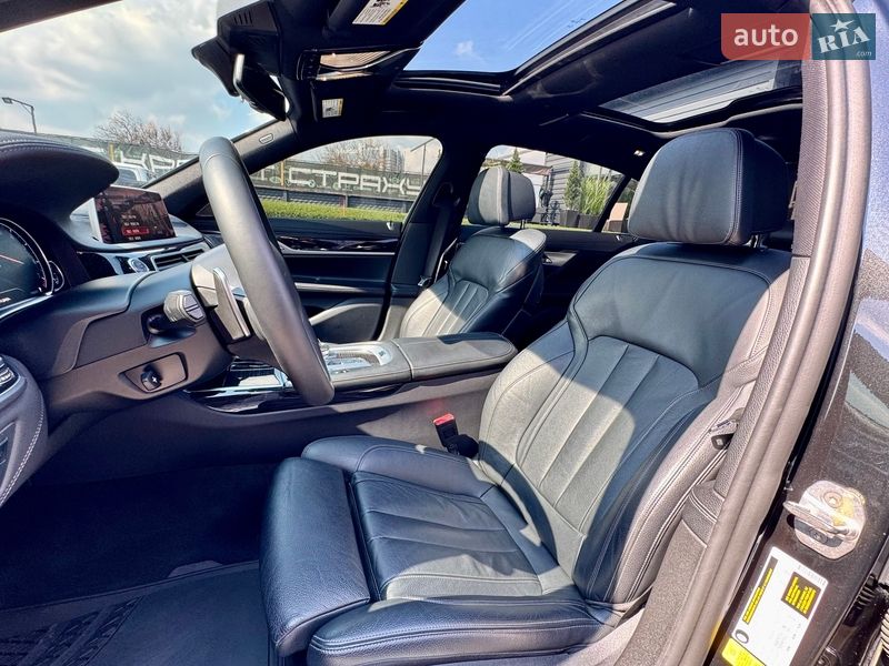 Седан BMW 7 Series 2018 в Києві