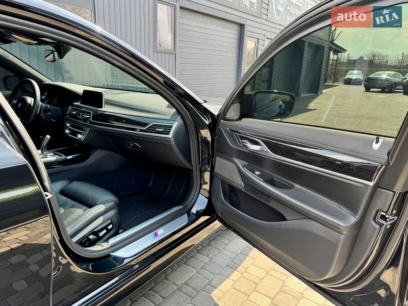 Седан BMW 7 Series 2018 в Києві