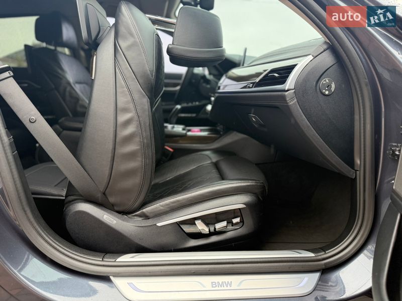 Седан BMW 7 Series 2015 в Ровно
