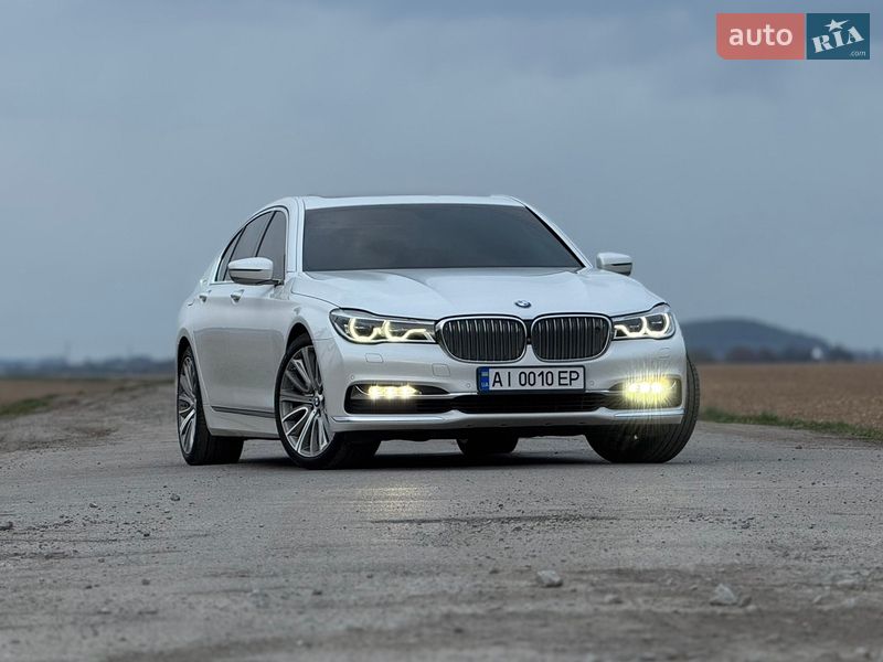 Седан BMW 7 Series 2017 в Дубні