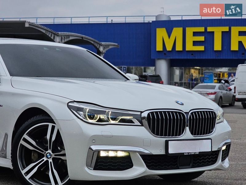 Седан BMW 7 Series 2018 в Новомосковске