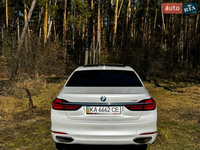 Седан BMW 7 Series 2015 в Києві