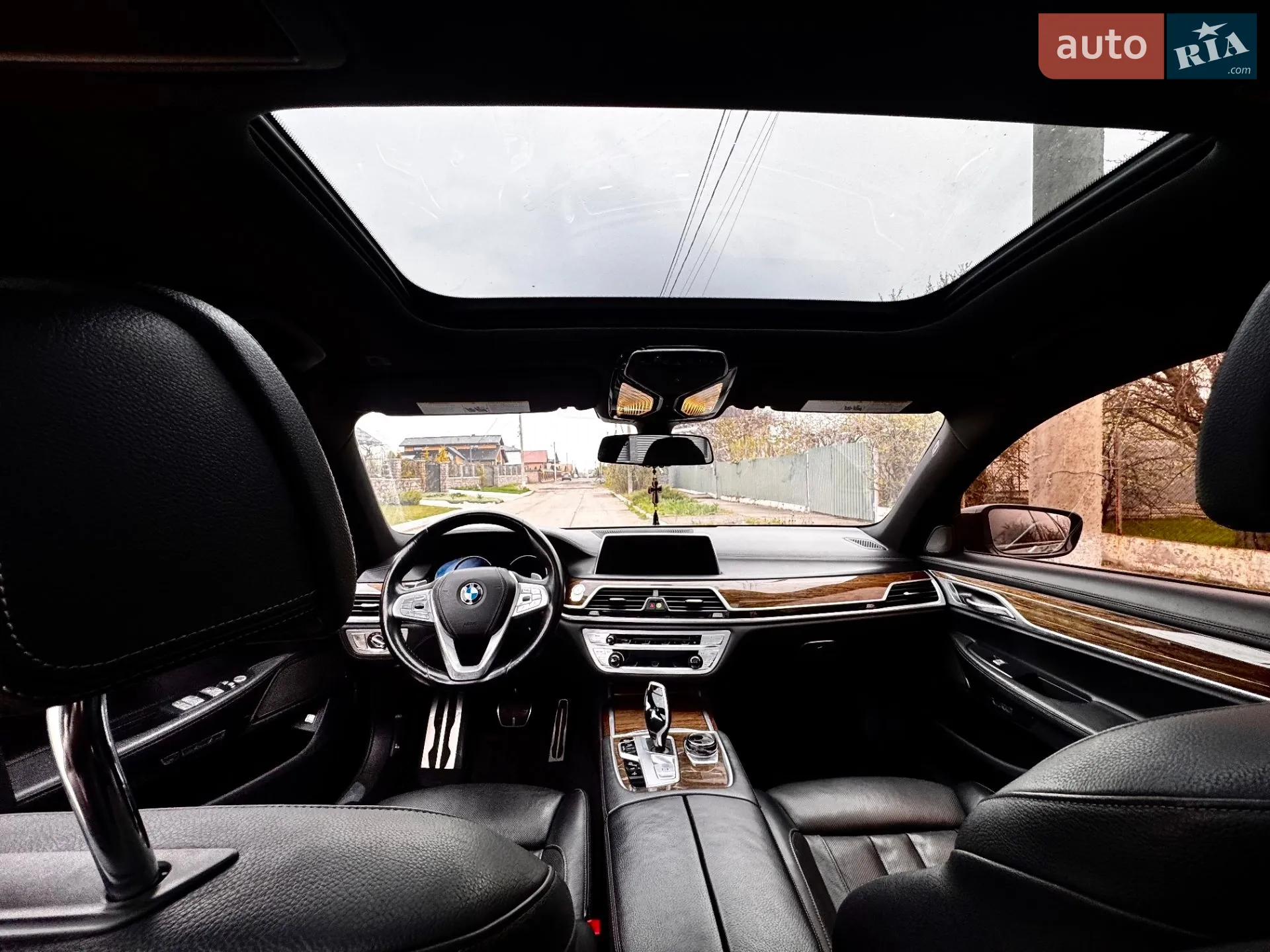 2017 BMW 7er - мініатюра 11