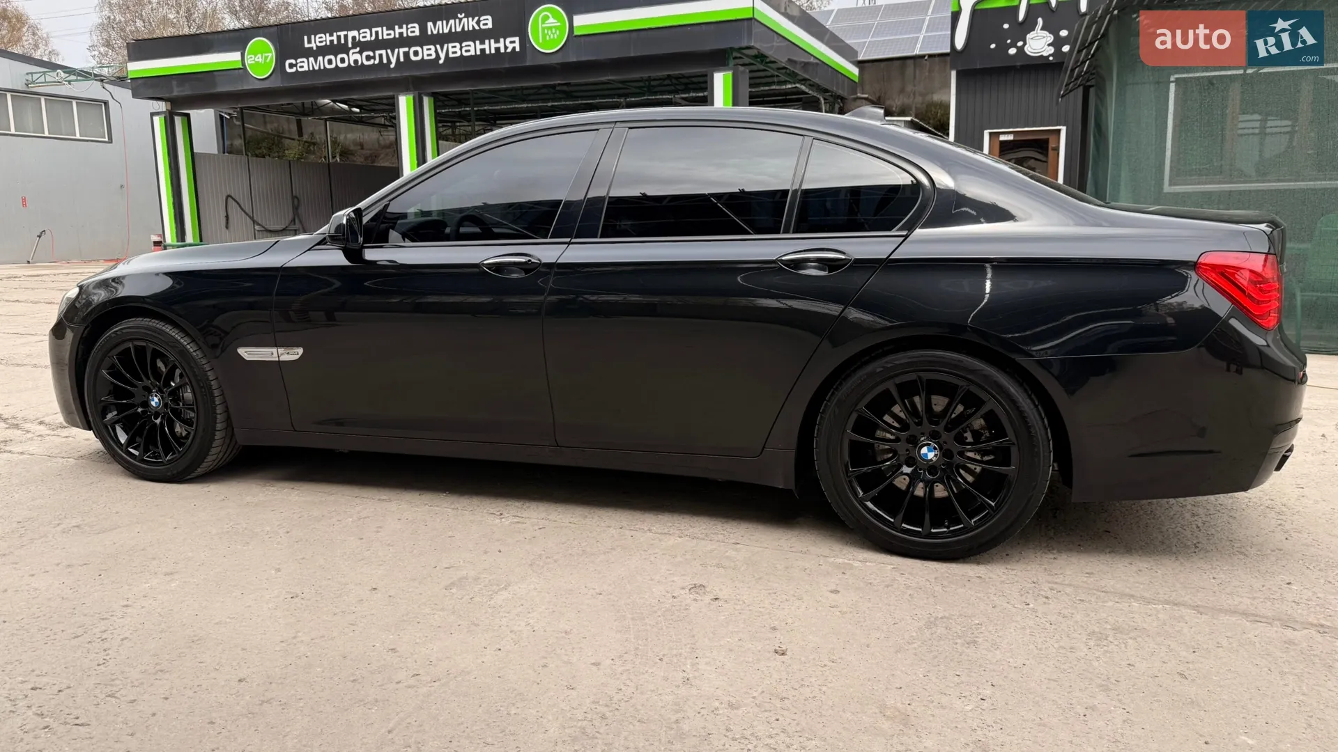 2010 BMW 7er - мініатюра 13