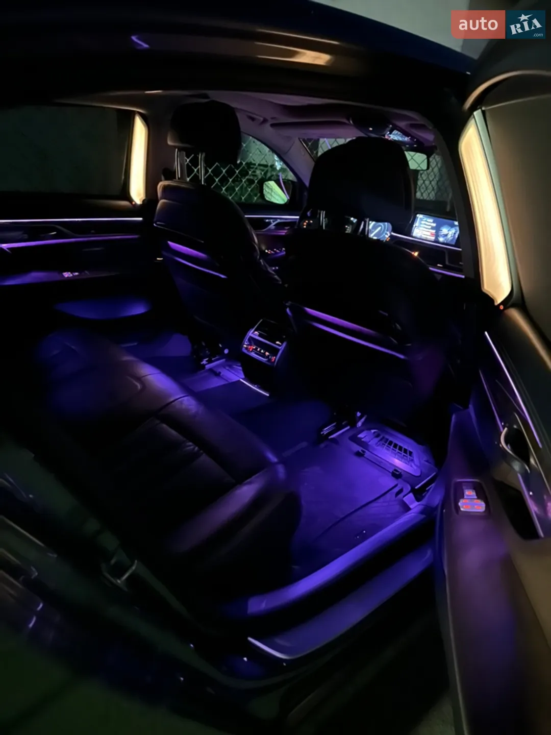 2015 BMW 7er - мініатюра 9