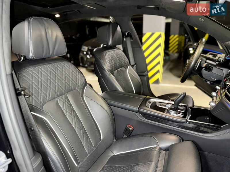 Седан BMW 7 Series 2019 в Киеве