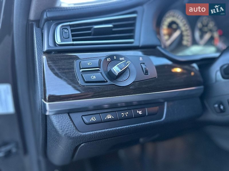Седан BMW 7 Series 2013 в Владимире