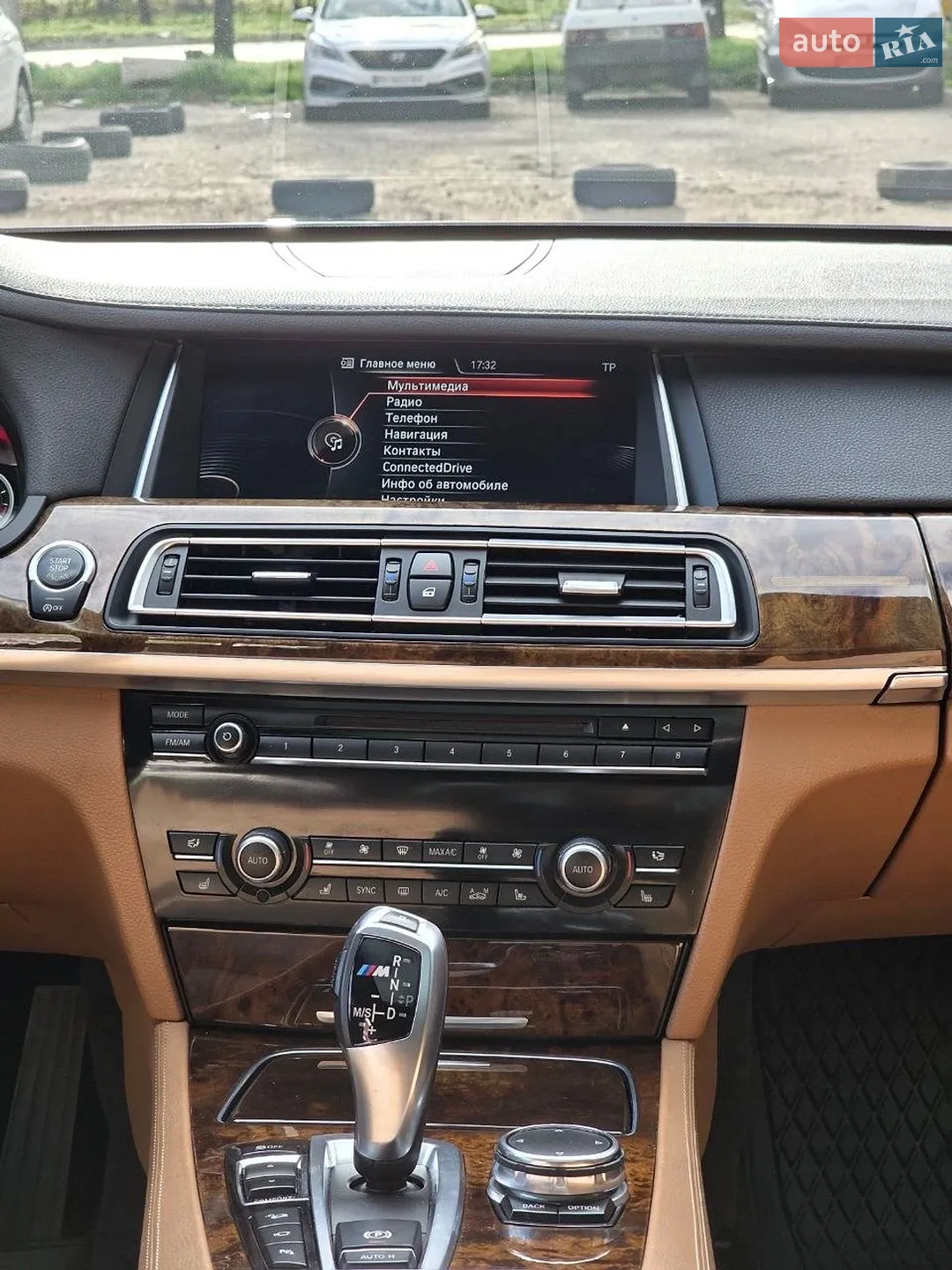 2015 BMW 7er - мініатюра 24