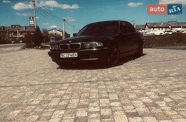 Седан BMW 7 Series 2000 в Львове