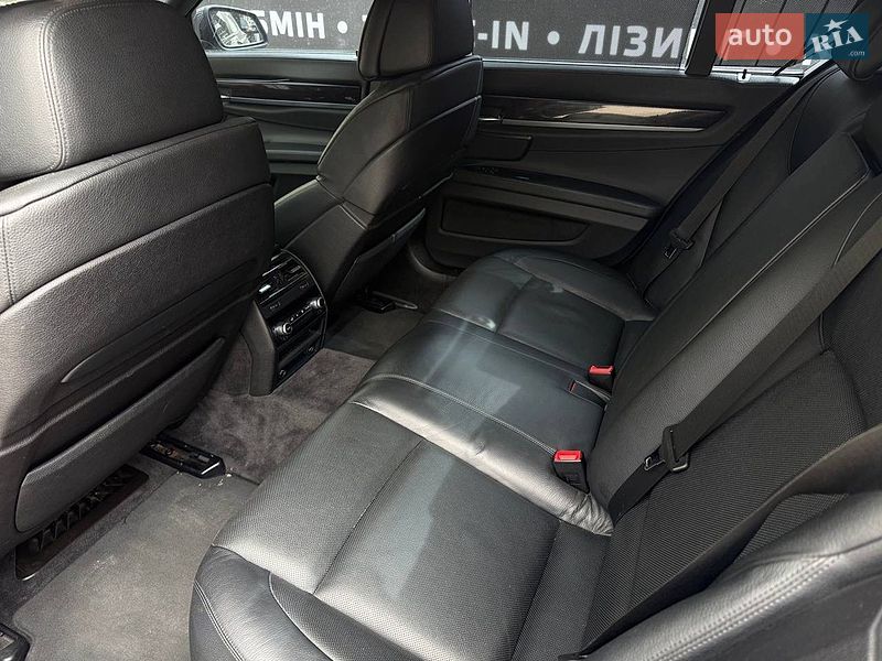 Седан BMW 7 Series 2010 в Киеве