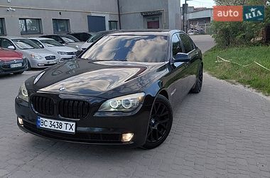Седан BMW 7 Series 2012 в Львове