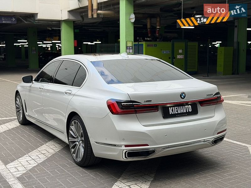 Седан BMW 7 Series 2019 в Киеве