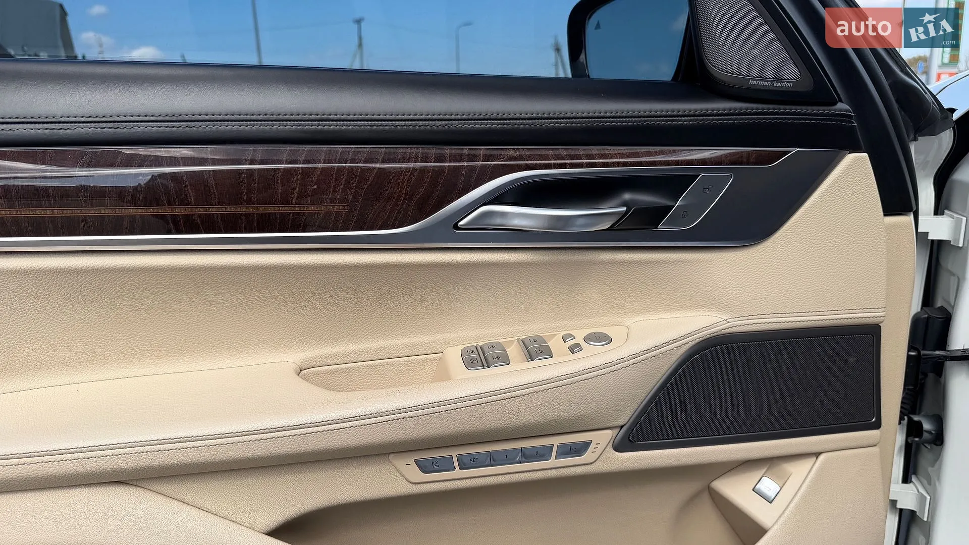 2015 BMW 7er - мініатюра 9