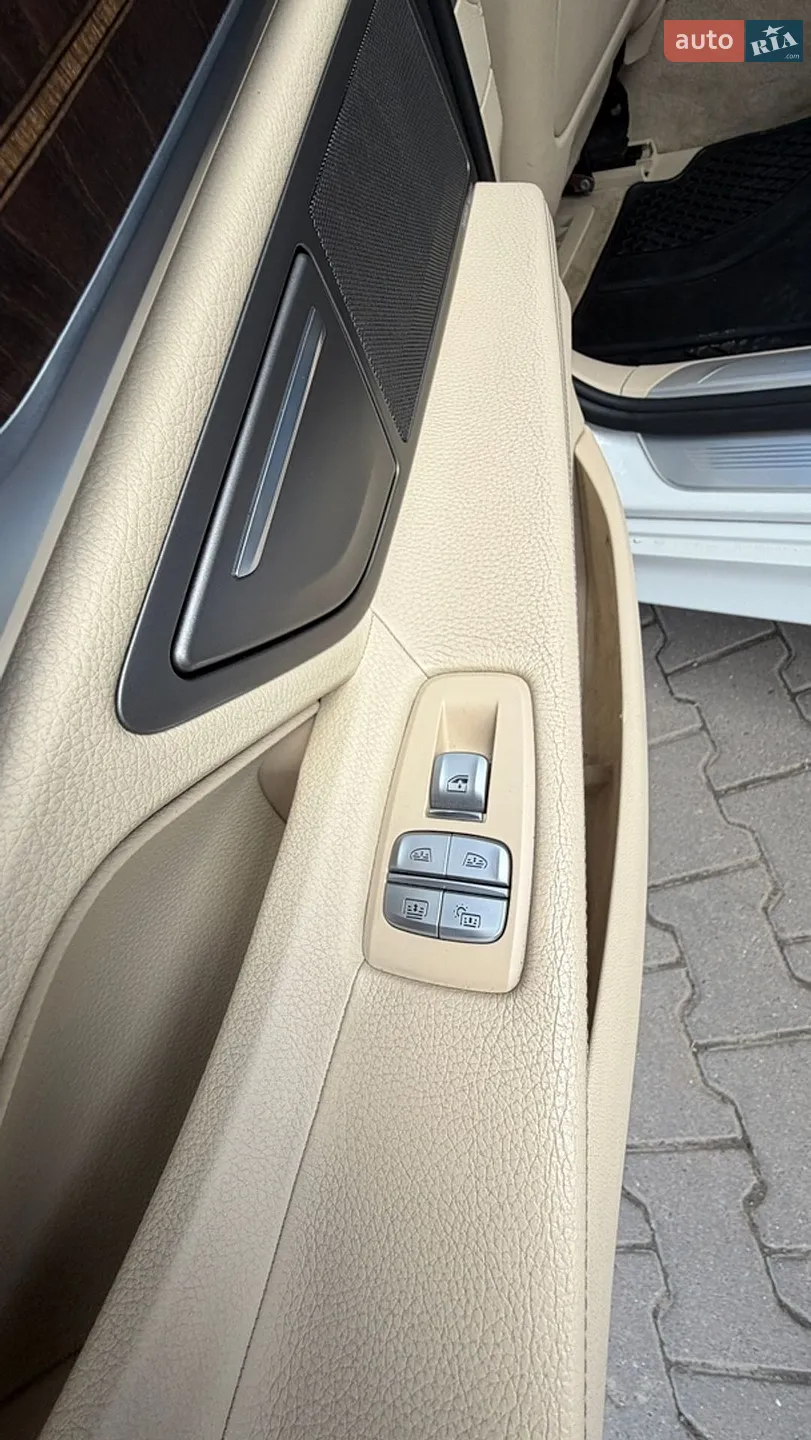 2015 BMW 7er - мініатюра 12