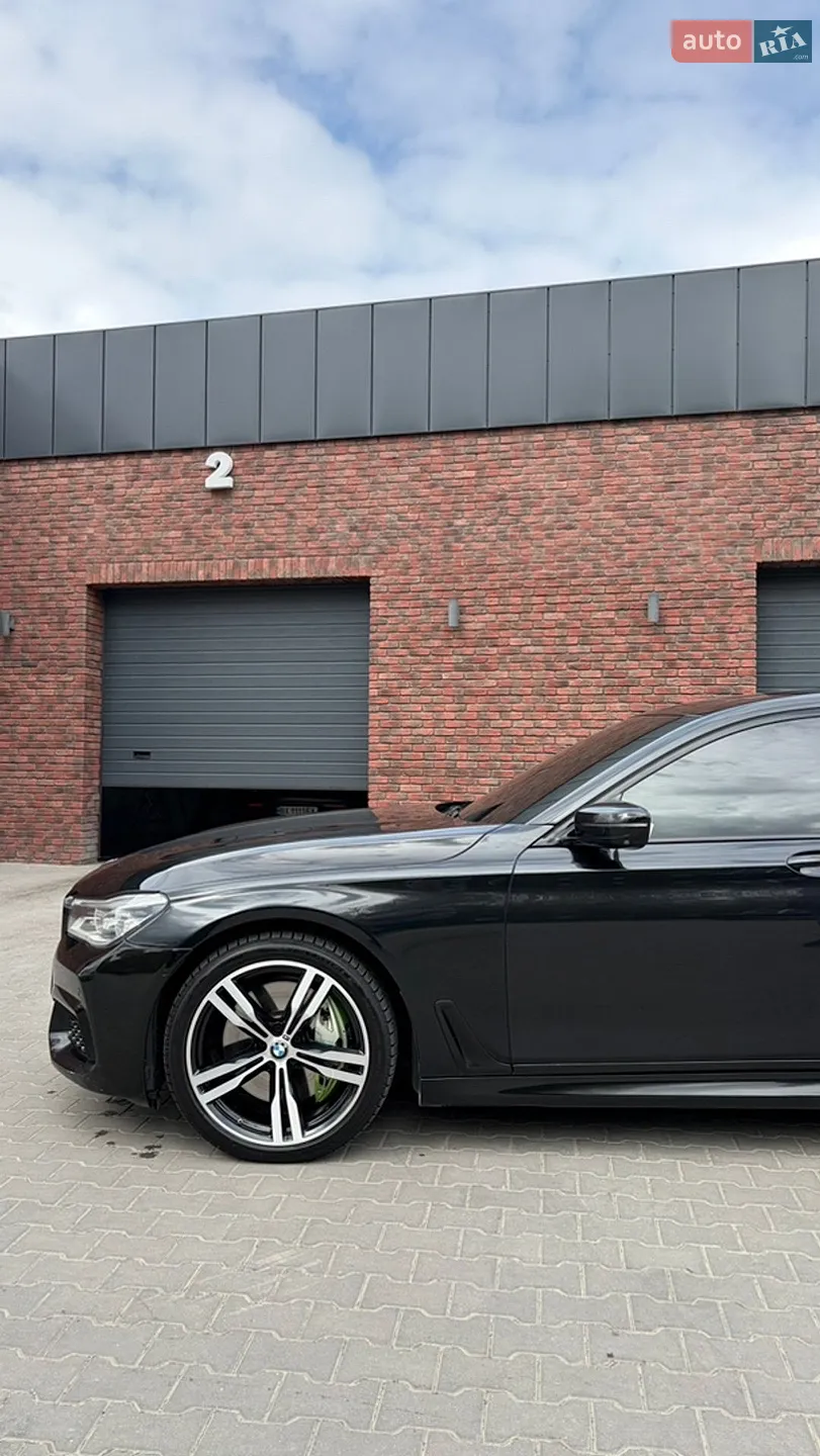 2017 BMW 7er - мініатюра 4