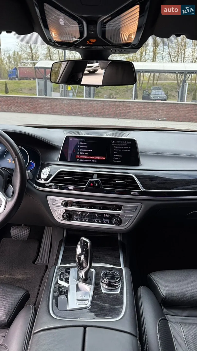 2017 BMW 7er - мініатюра 8
