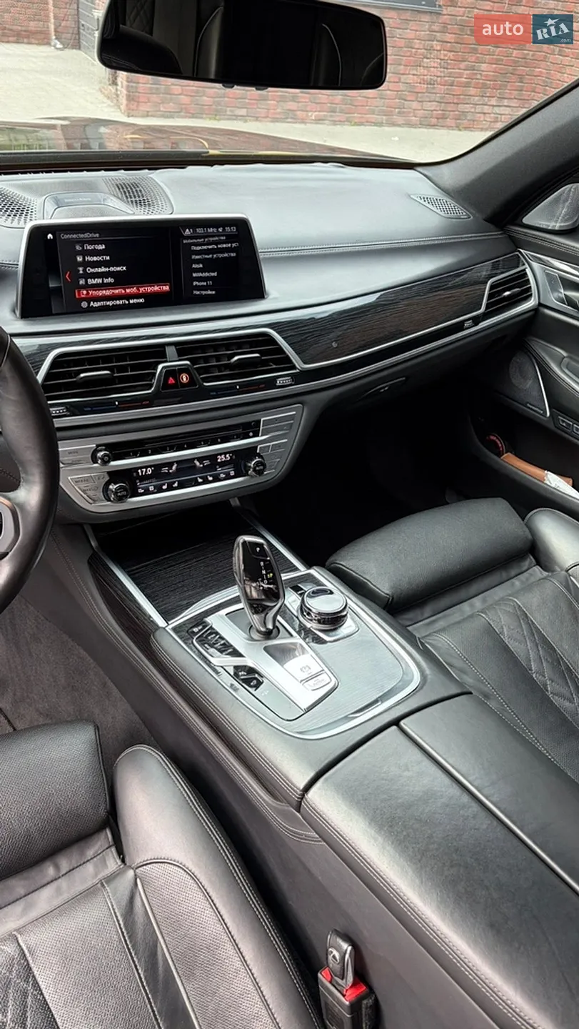 2017 BMW 7er - мініатюра 10