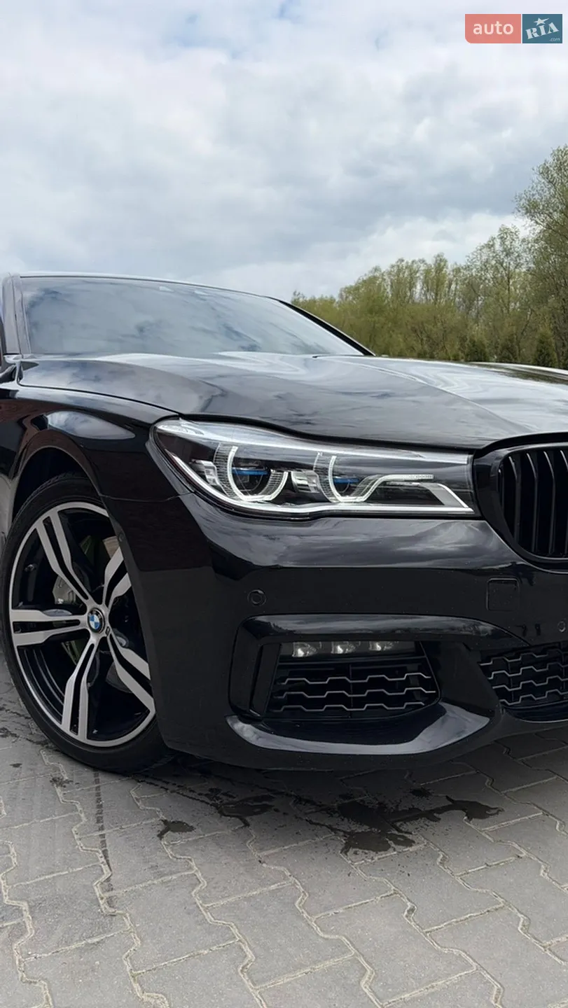 2017 BMW 7er - мініатюра 22