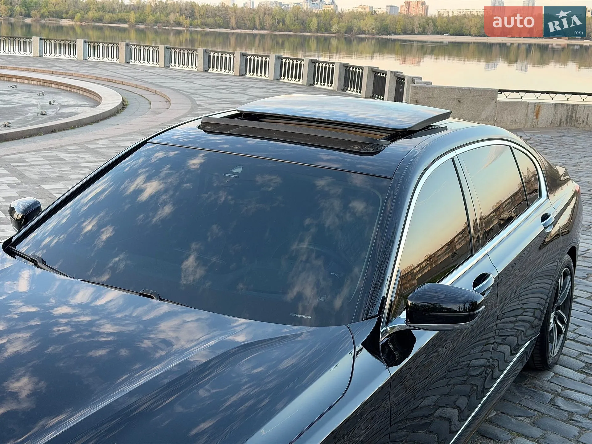 2020 BMW 7er - мініатюра 5