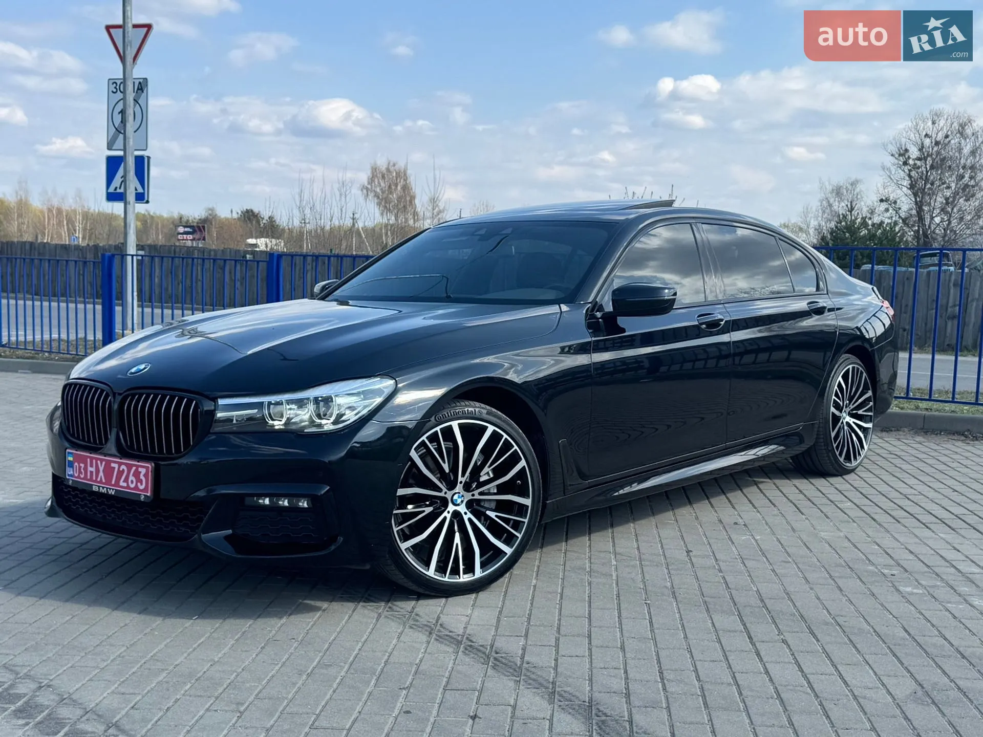 2019 BMW 7er - фото 1