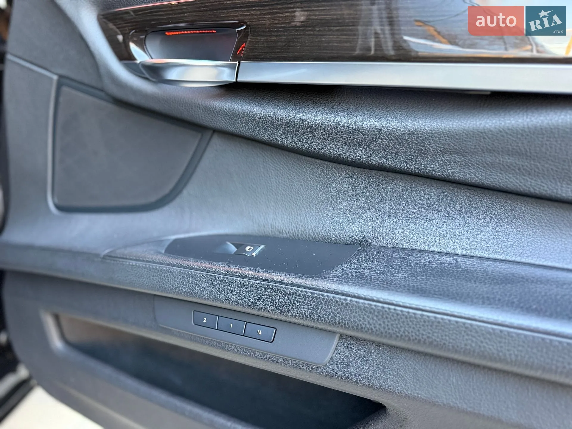 2012 BMW 7er - мініатюра 21