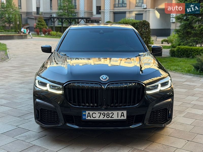 Седан BMW 7 Series 2020 в Киеве