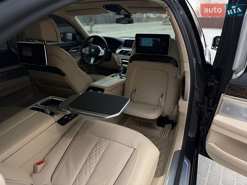 Седан BMW 7 Series 2020 в Вінниці