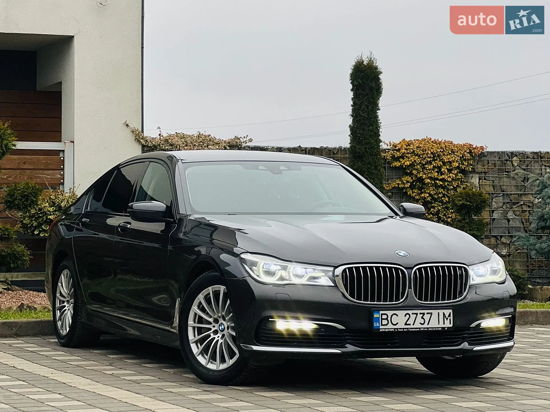 2016 BMW 7er - мініатюра 7