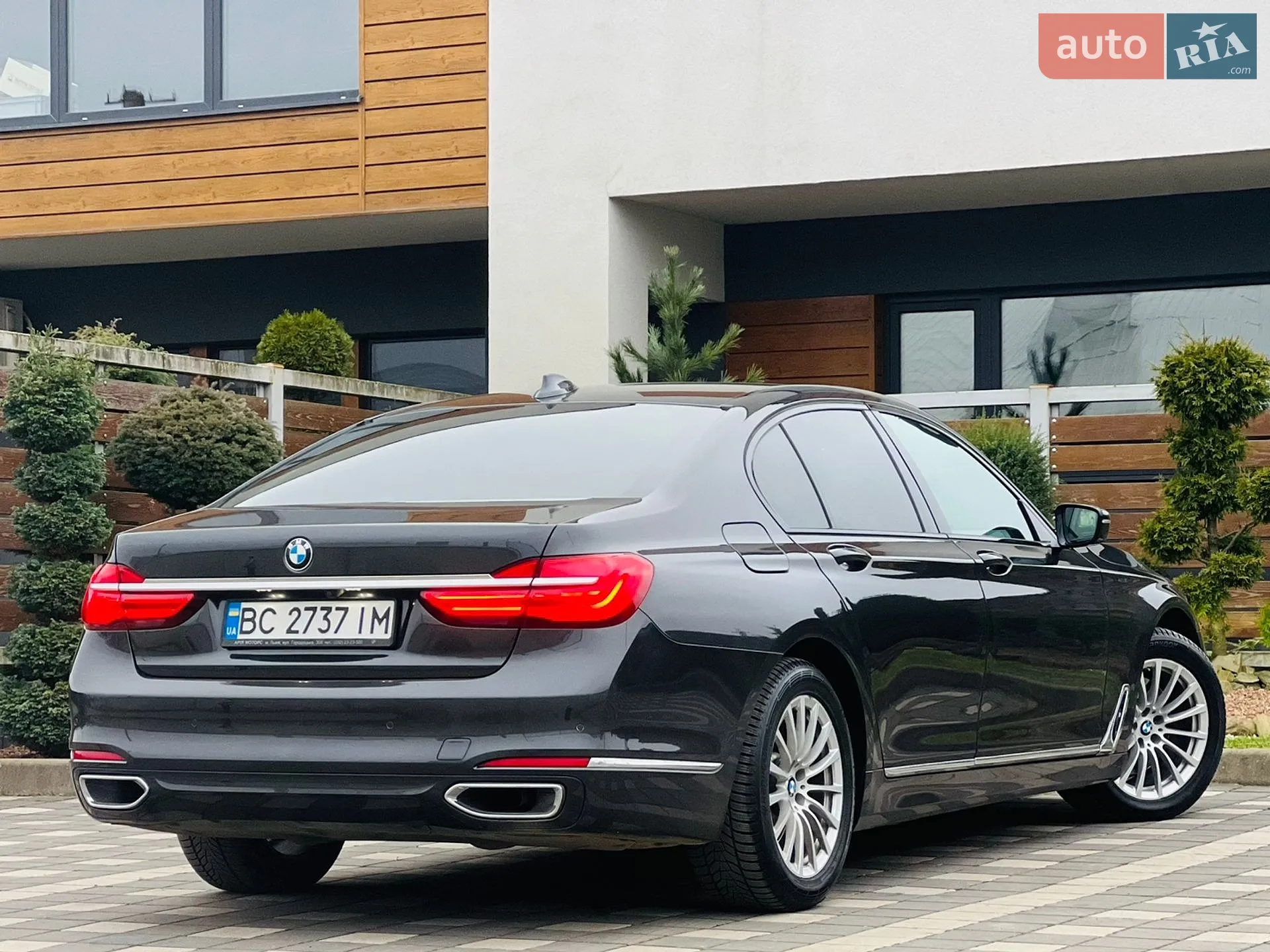 2016 BMW 7er - мініатюра 12