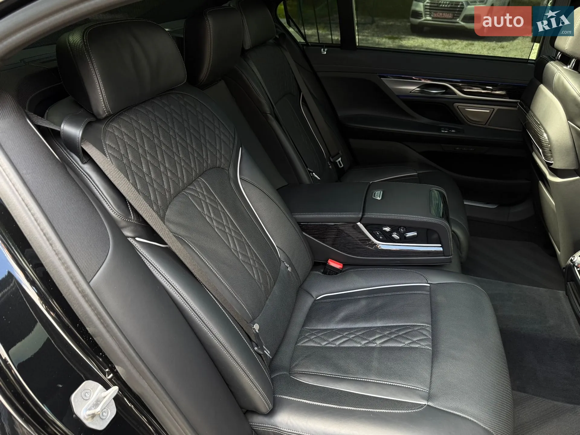 2022 BMW 7er - мініатюра 22