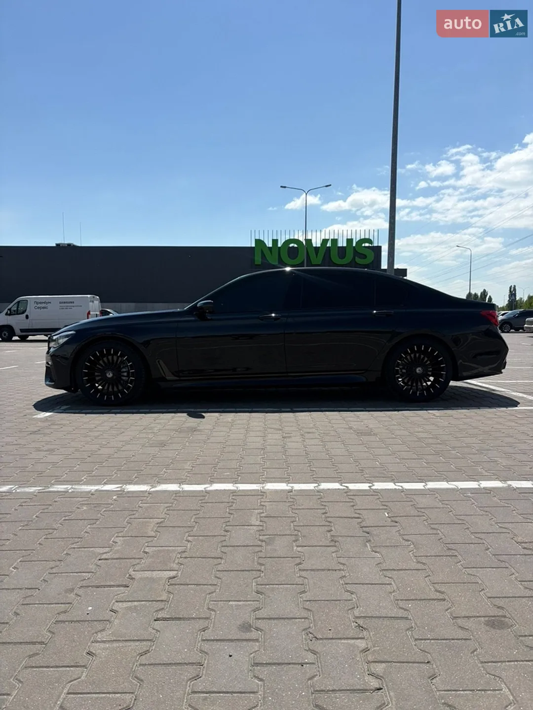 2015 BMW 7er - мініатюра 2