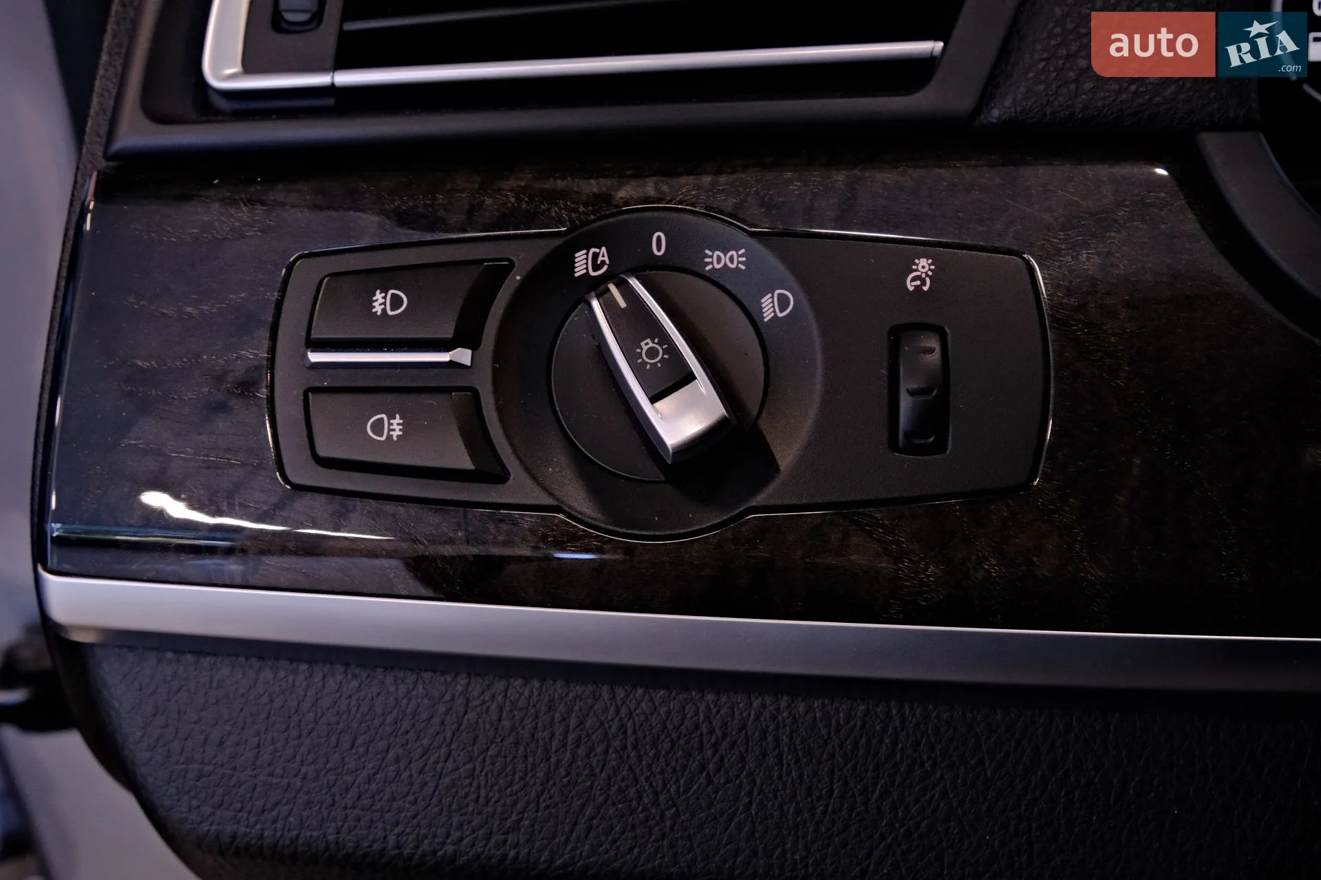 2011 BMW 7er - мініатюра 25