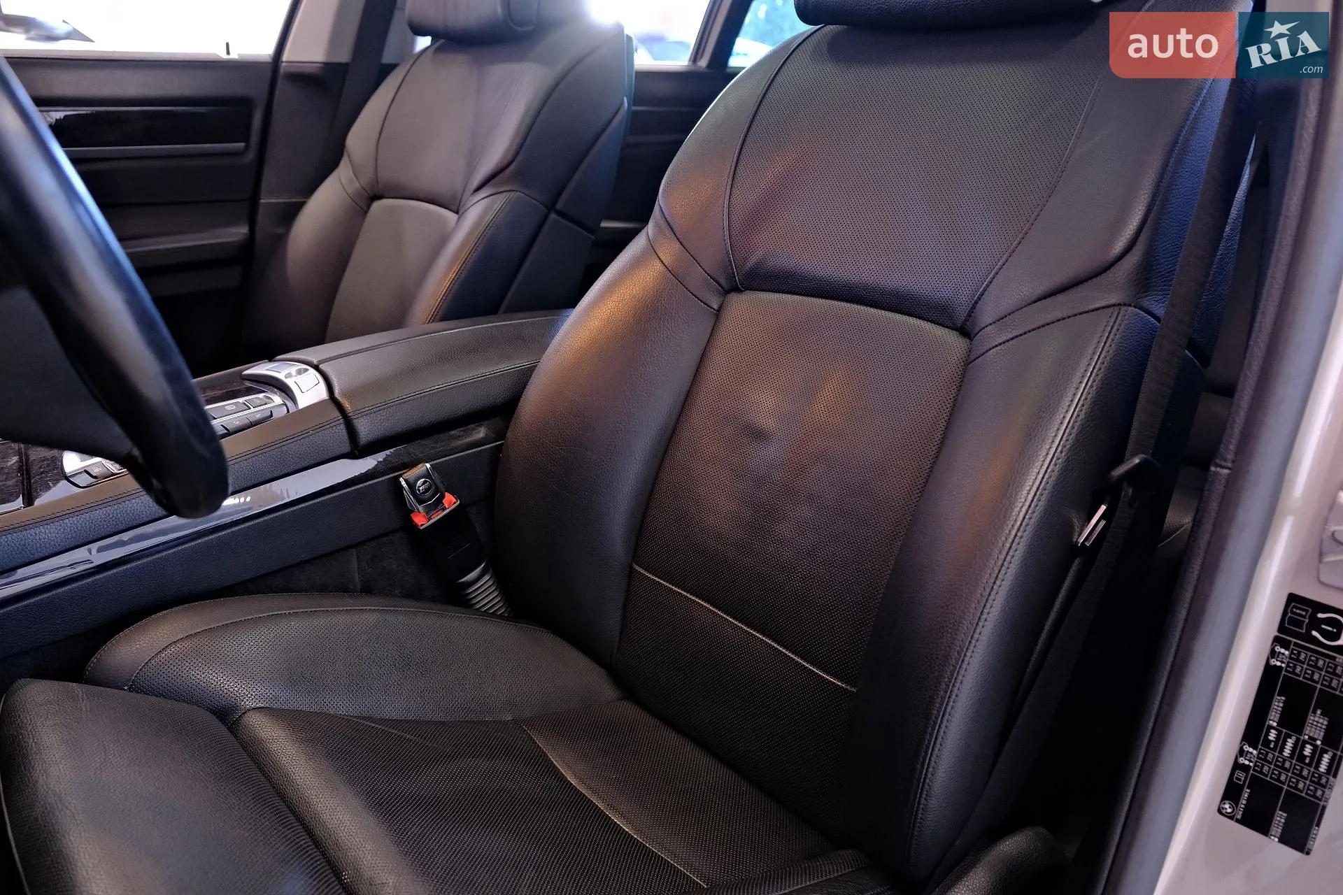 2011 BMW 7er - мініатюра 30
