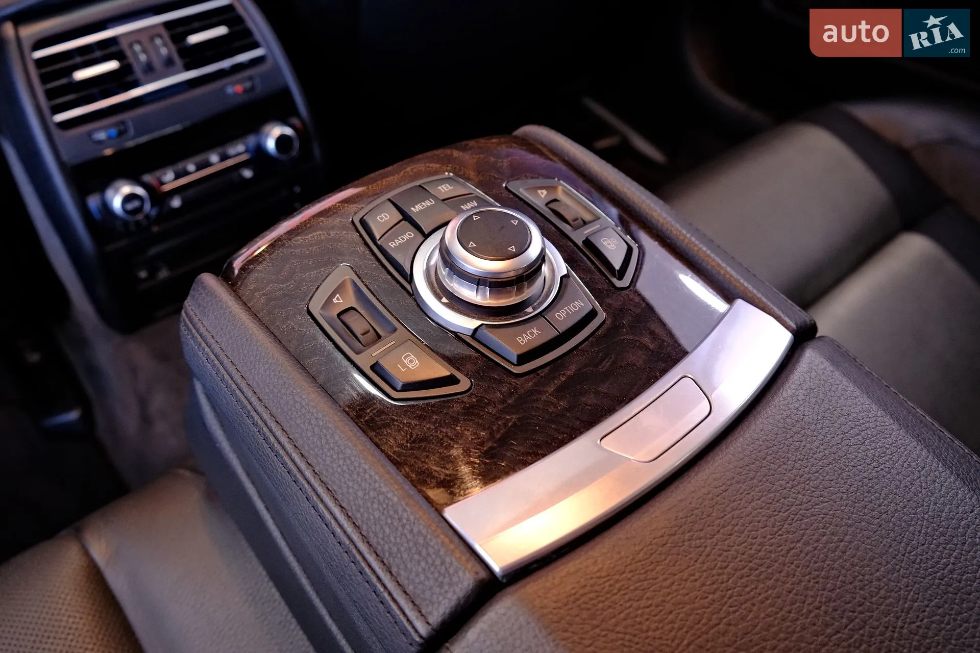 2011 BMW 7er - мініатюра 35