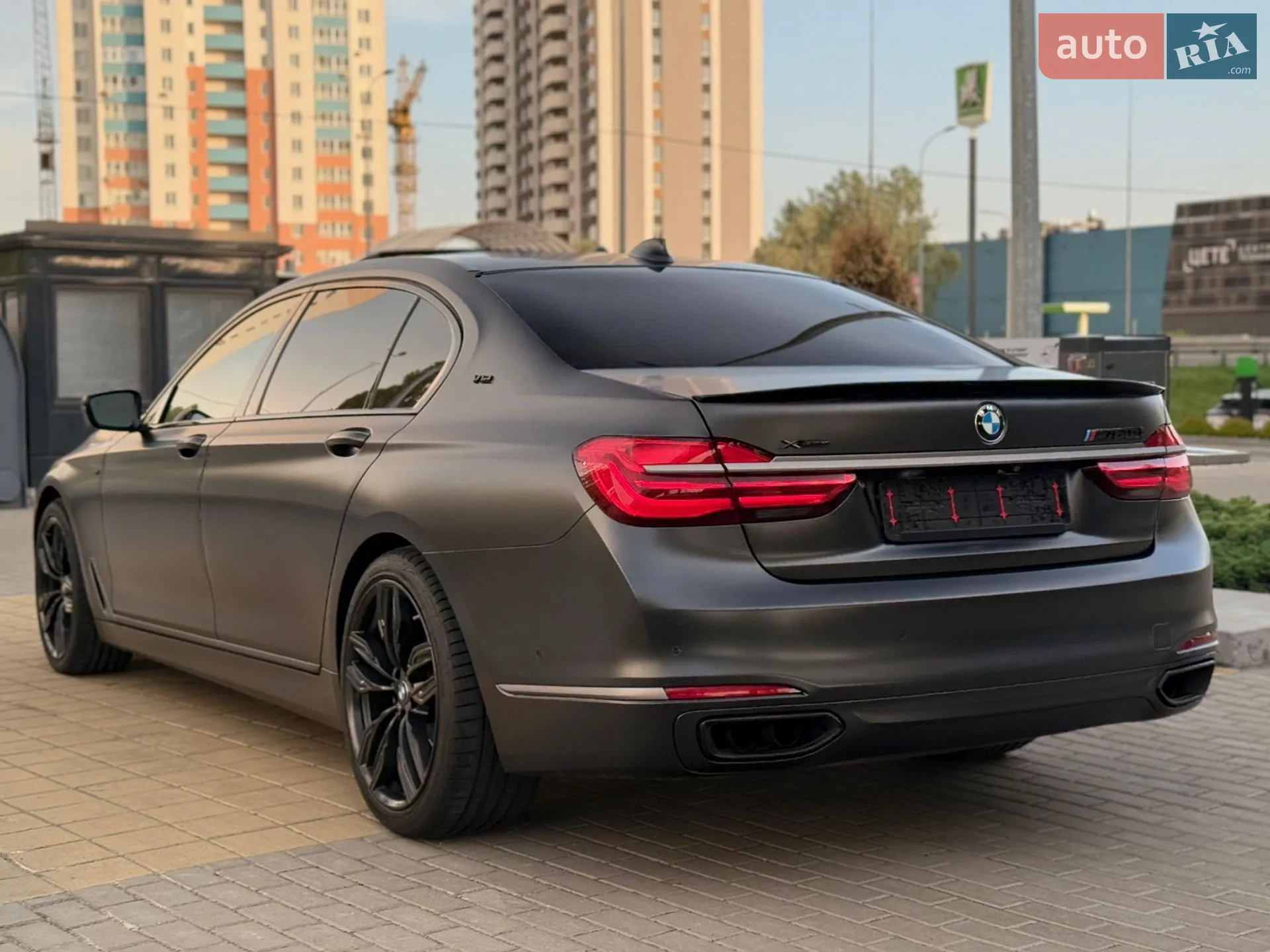 2015 BMW 7er - мініатюра 21