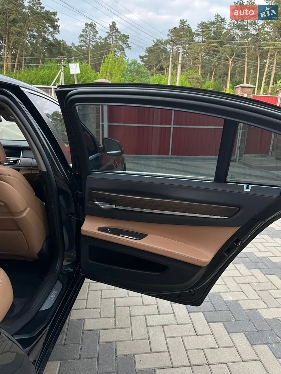 2015 BMW 7er - мініатюра 15