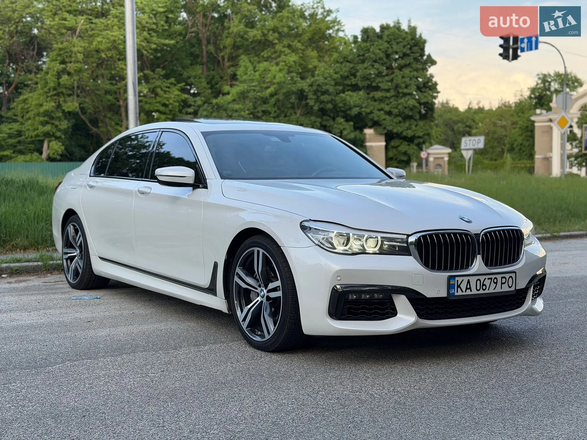 2016 BMW 7er - мініатюра 2