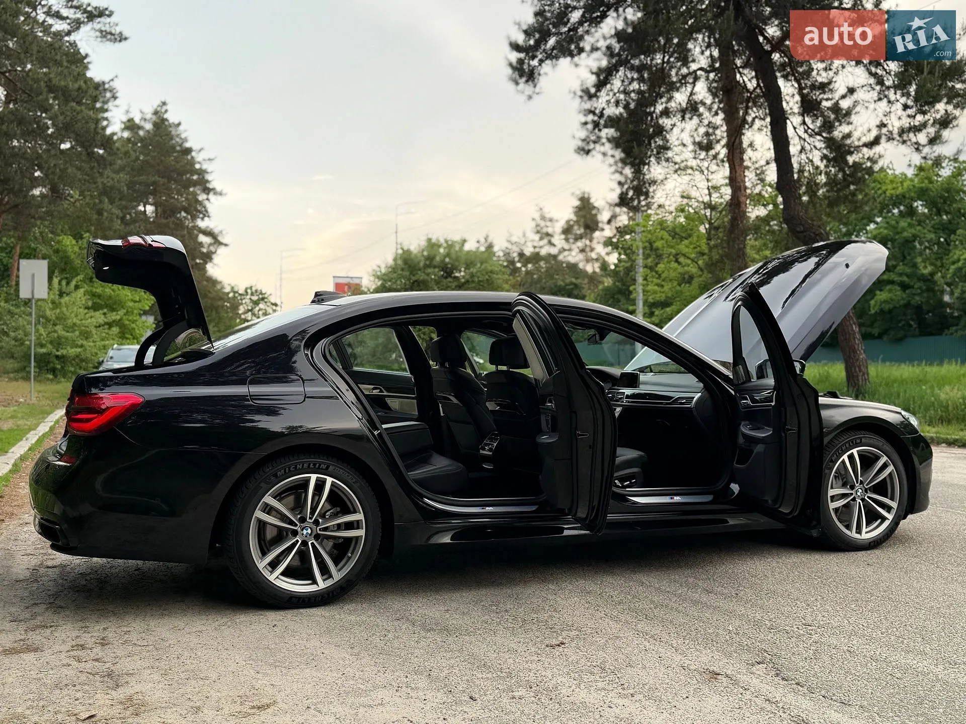 2017 BMW 7er - мініатюра 15