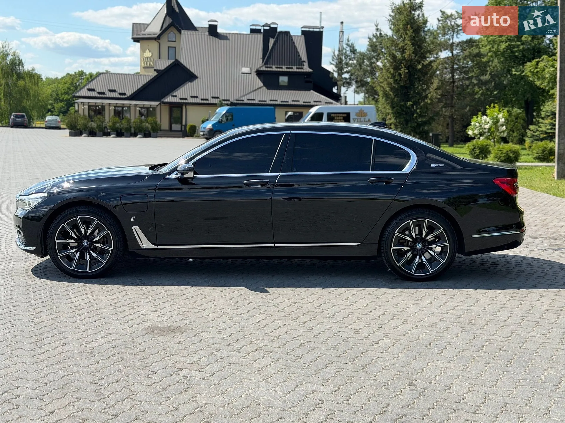 2017 BMW 7er - мініатюра 3