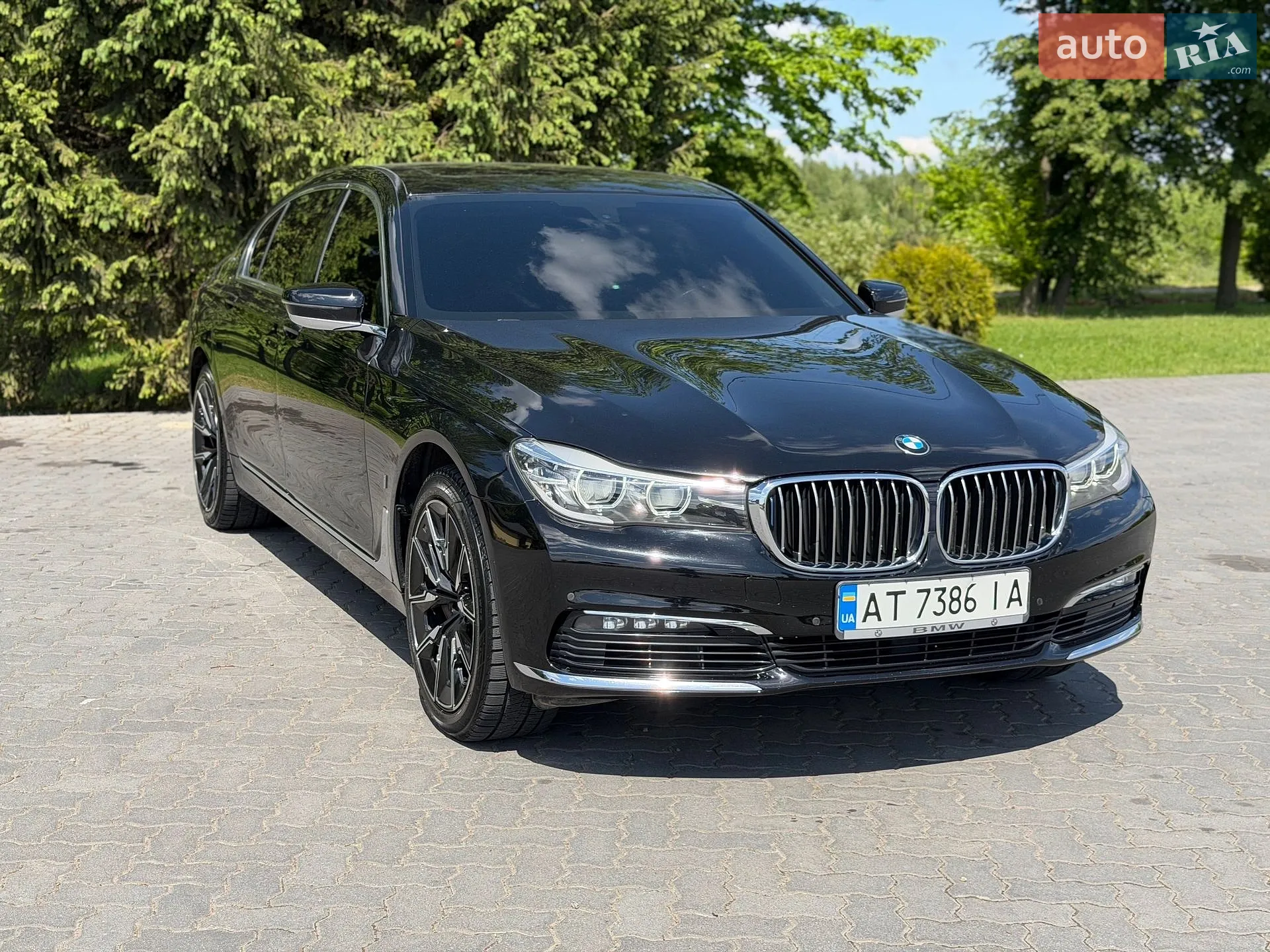 2017 BMW 7er - мініатюра 12