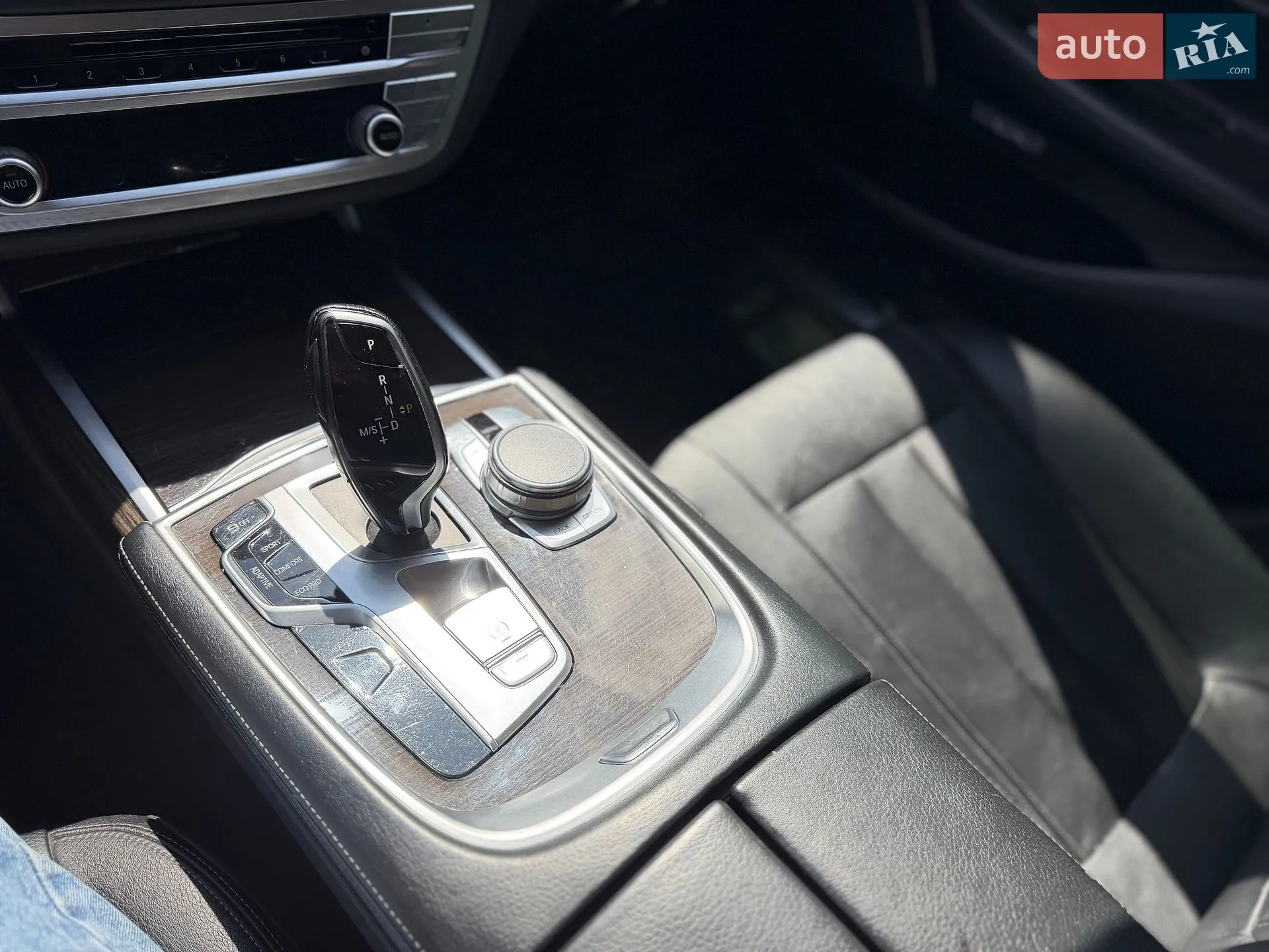 2017 BMW 7er - мініатюра 35