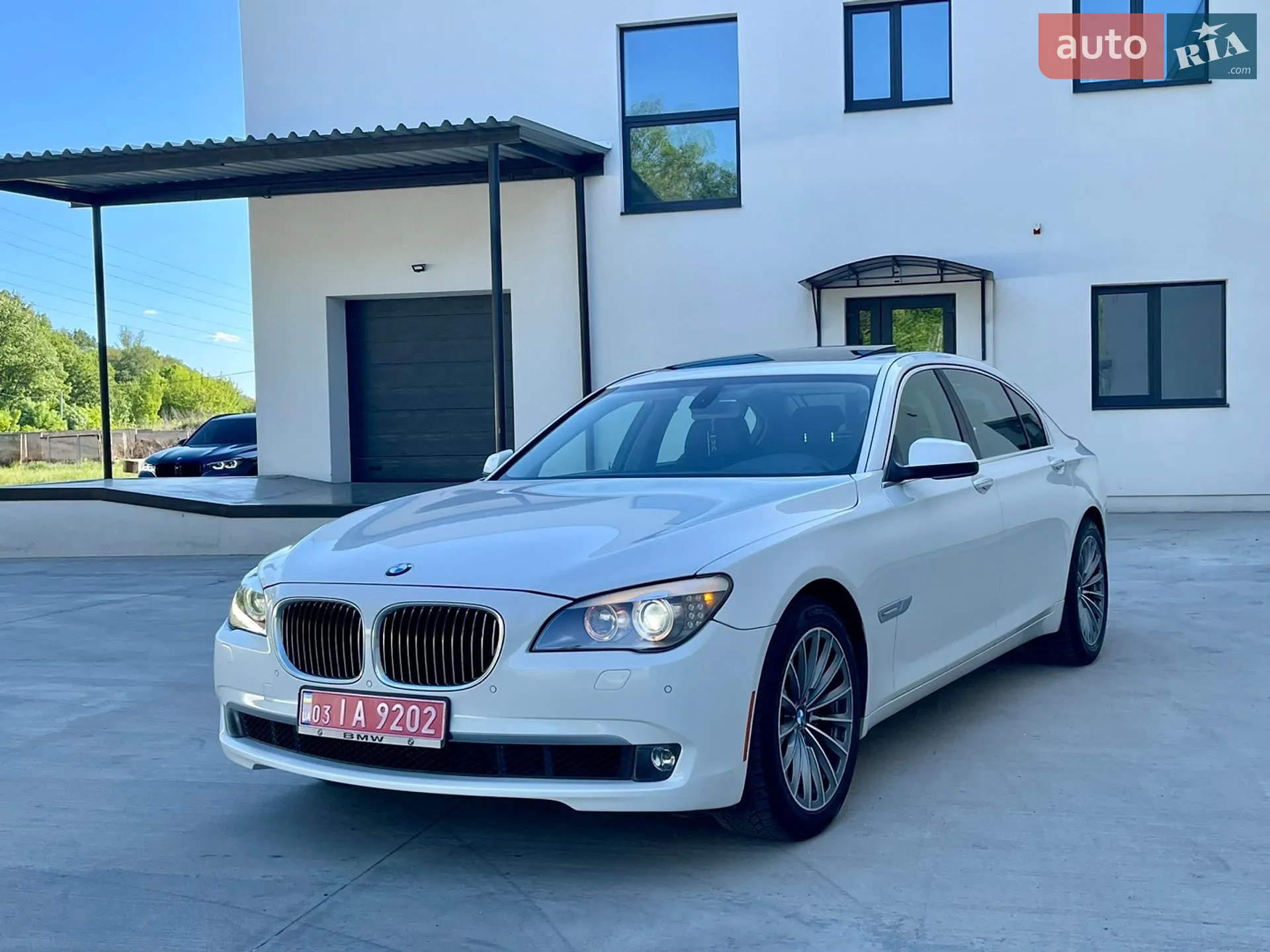 2012 BMW 7er - мініатюра 2