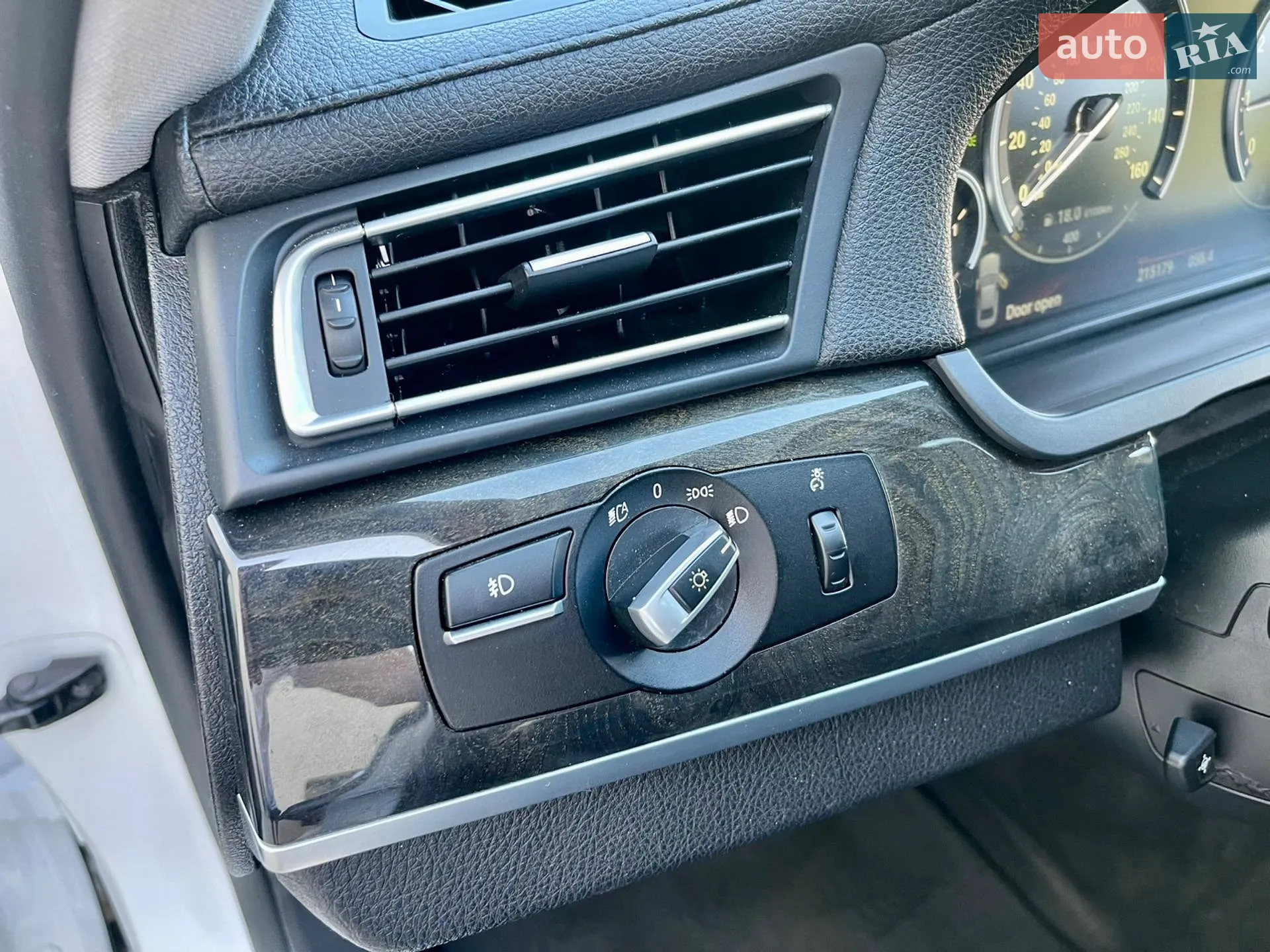 2012 BMW 7er - мініатюра 37
